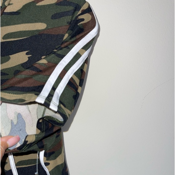 NWOT Love❤️Ari Army Fatigue Midi Hooded Dress W/Short Sleeves & Piping SZ 1X - Picture 6 of 6